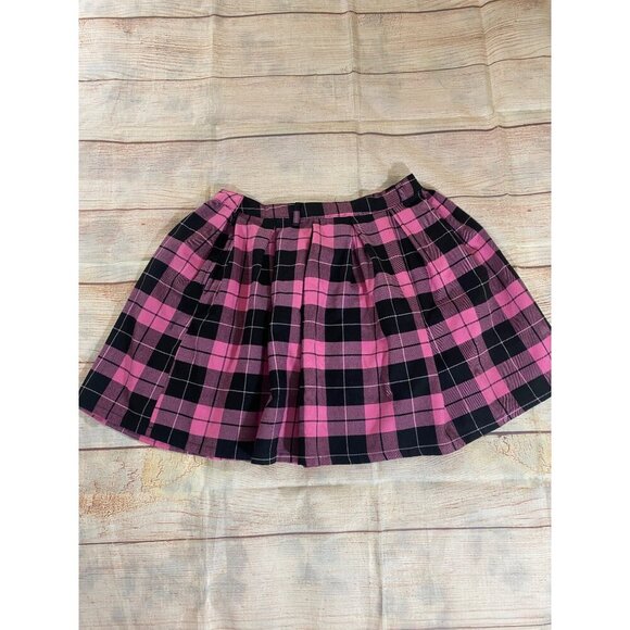 Hot Topic Women's Pink And Black Tartan Mini Skirt - Medium - Picture 7 of 9